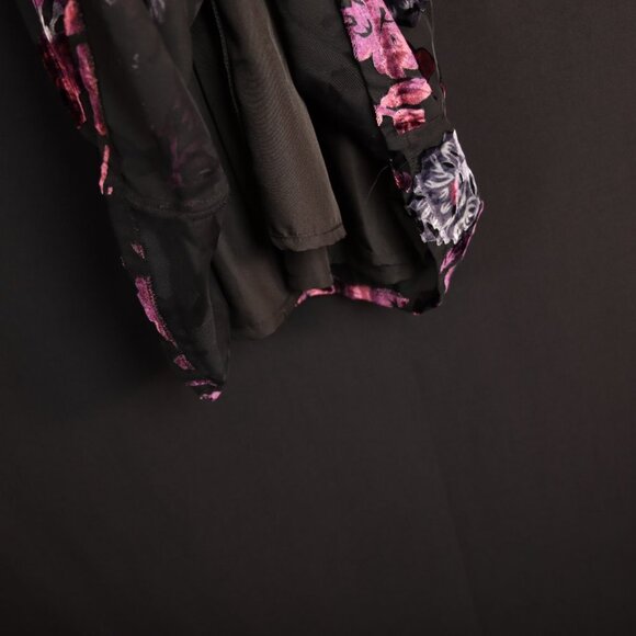 NWT BB Dakota Kenzie Velvet Burnout Halter Dress - Picture 5 of 9